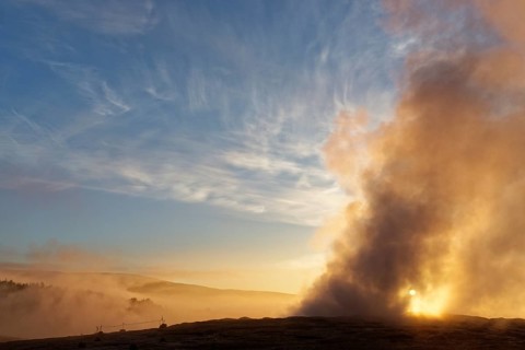 Geyser Stori at sunrise