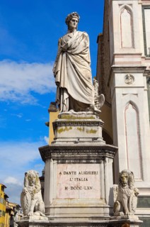 Dante Alighieri Statue