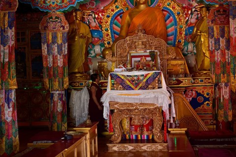 Buddha statue