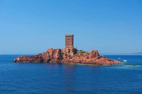 Ile d'Or at the Corniche de l'Esterel