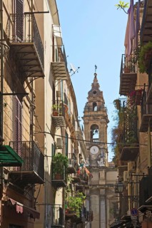 Alley with church Sant Ignazio dell Olivella
