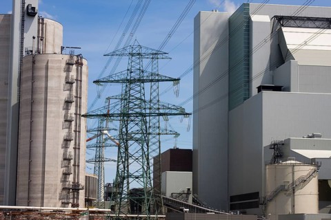 Moorburg coal-fired power station at Kattwykbruecke