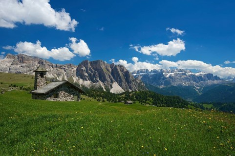 Church on the Seceda