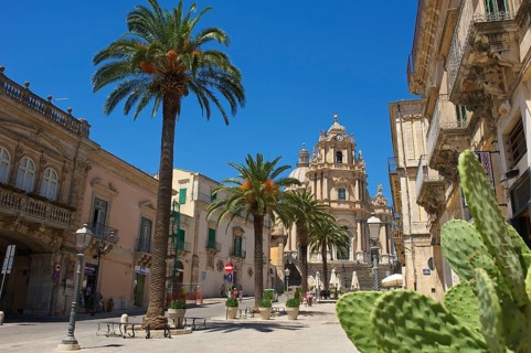 San Giorgio and Piazza Duomo