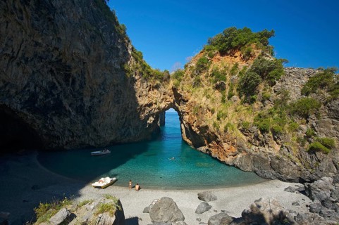 Arco Magno