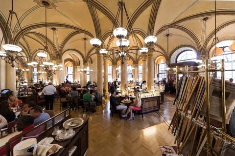 Cafe Central