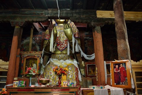 Buddha statue