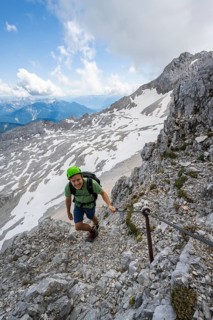 Hikers on the Hermann von Barth trail