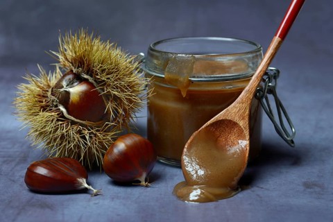 Chestnut cream in glass and sweet chestnuts