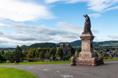 Flora Macdonald statue