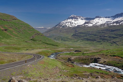 Pass road
