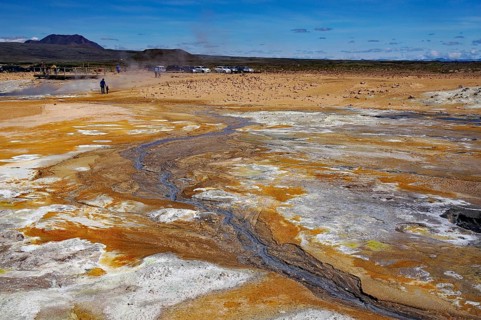 Geothermal fields in different colours