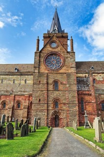 St Magnus Cathedral with graveyard