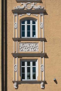Window with Art Nouveau ornaments at the Harras