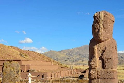 Fraile monolith or monk monolith of the pre-Inca period in the ruins of Tiwanaku