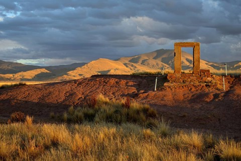 Moon gate in the evening light