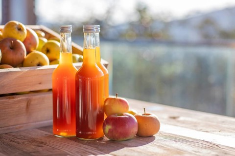 Apple juice naturally cloudy
