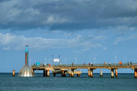 Zinnowitz pier with diving gondola
