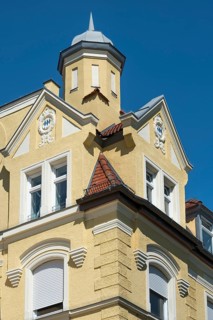 Pointed gable and turret at Harras