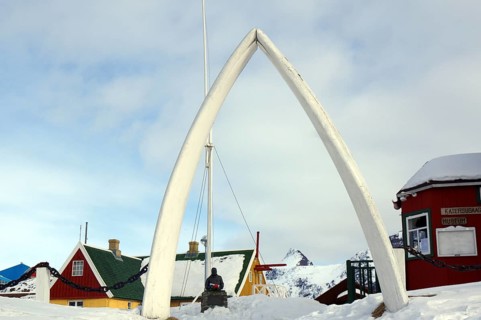 Archway made of whalebone