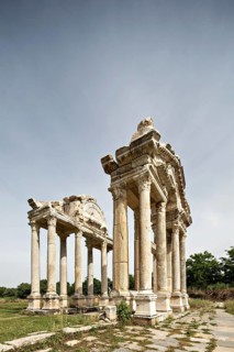 Tetrapylon