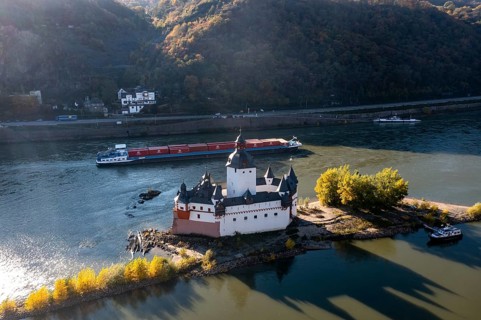 Zollburg Pfalzgrafenstein in the Rhine