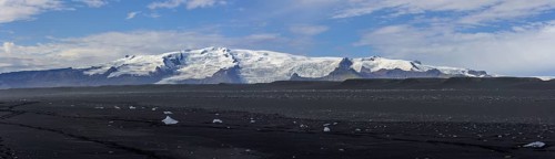 View to Vatnajoekull from Diamond Beach
