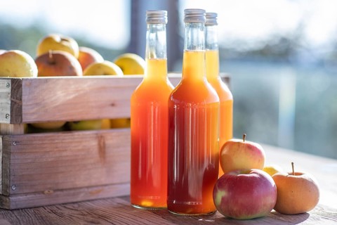 Apple juice naturally cloudy