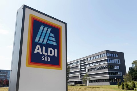 Logo Aldi Sued in front of the head office