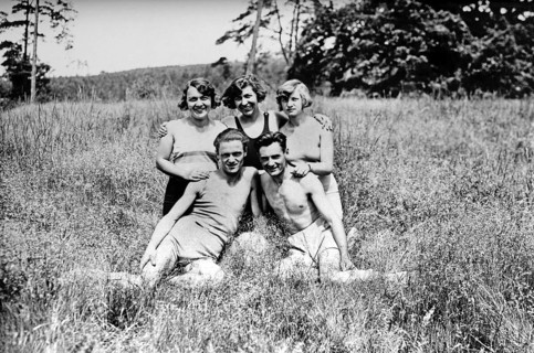 Bathing group at the Lake Ammer