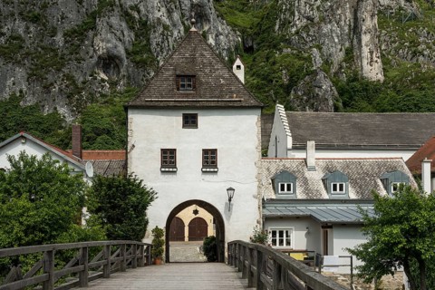 Market Gate