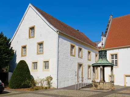 Falkenhof Museum