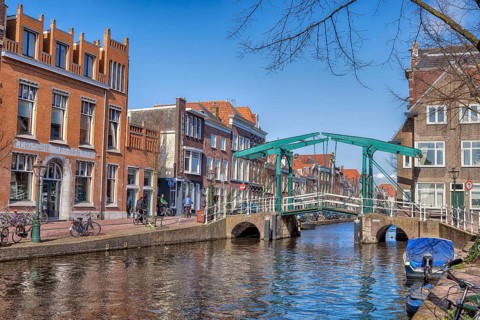 Leiden