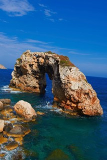 Archway of Es Pontas