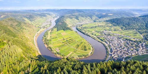 Moselle Loop Calmont River Moselle Loop Nature Landscape Panorama in Bremm
