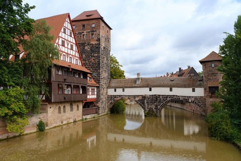 Weinstadel and Henkersteg on the River Pegnitz