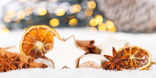 Christmas Cookies Christmas Cookies Pastry Cinnamon Cinnamon Star Banner Decoration Snow