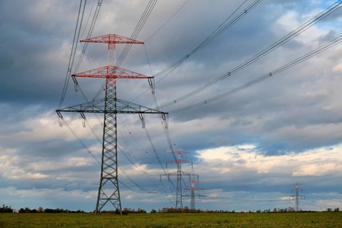 Power pylons