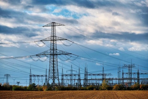 Power pylons