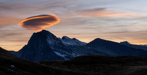Lenticularis cloud over Lagorai range