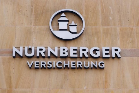 House facade with logo Nuernberger Versicherung