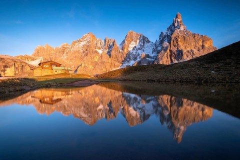 Laghetto Baita Segantini at sunset