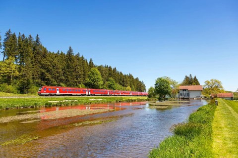 Bombardier Transportation RegioSwinger tilting technology regional train of Deutsche Bahn DB Bayern in Allgaeu in Ruderatshofen