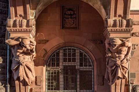 Atlases under the Bridge of Sighs