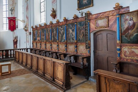 Choir stalls