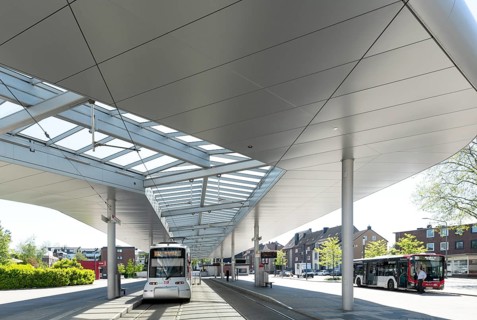 Central bus station and tram junction