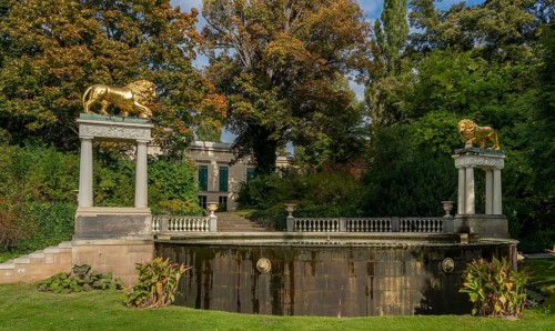The palace park in Glienicke with Lion's Gate