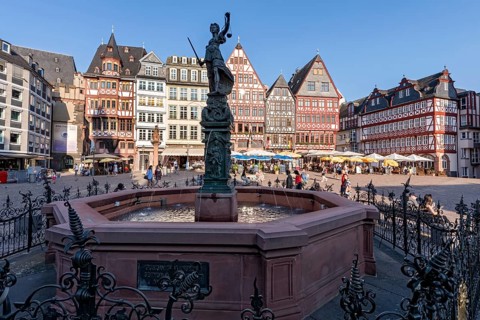 Fountain of Justice with fountain figure of the goddess Justitia