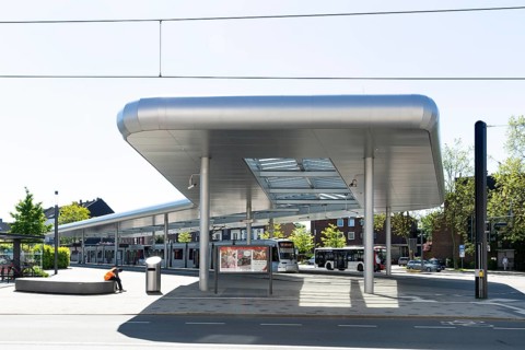 Central bus station and tram junction