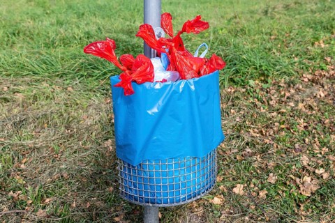 Rubbish bin